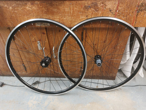 BORG26 32 spoke rim brake Son dynamo all weather tubeless ready clincher 700c wheelset