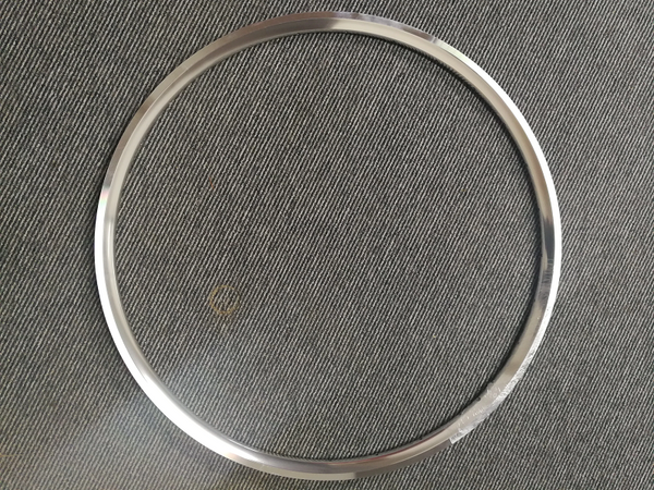 Kinlin XR22T/RT disc brake rims in silver 700C